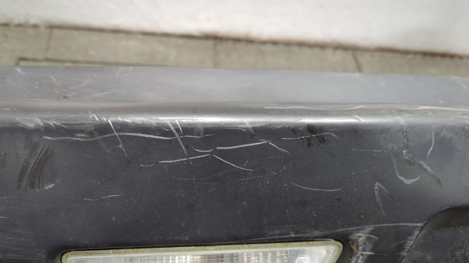 Бампер задний