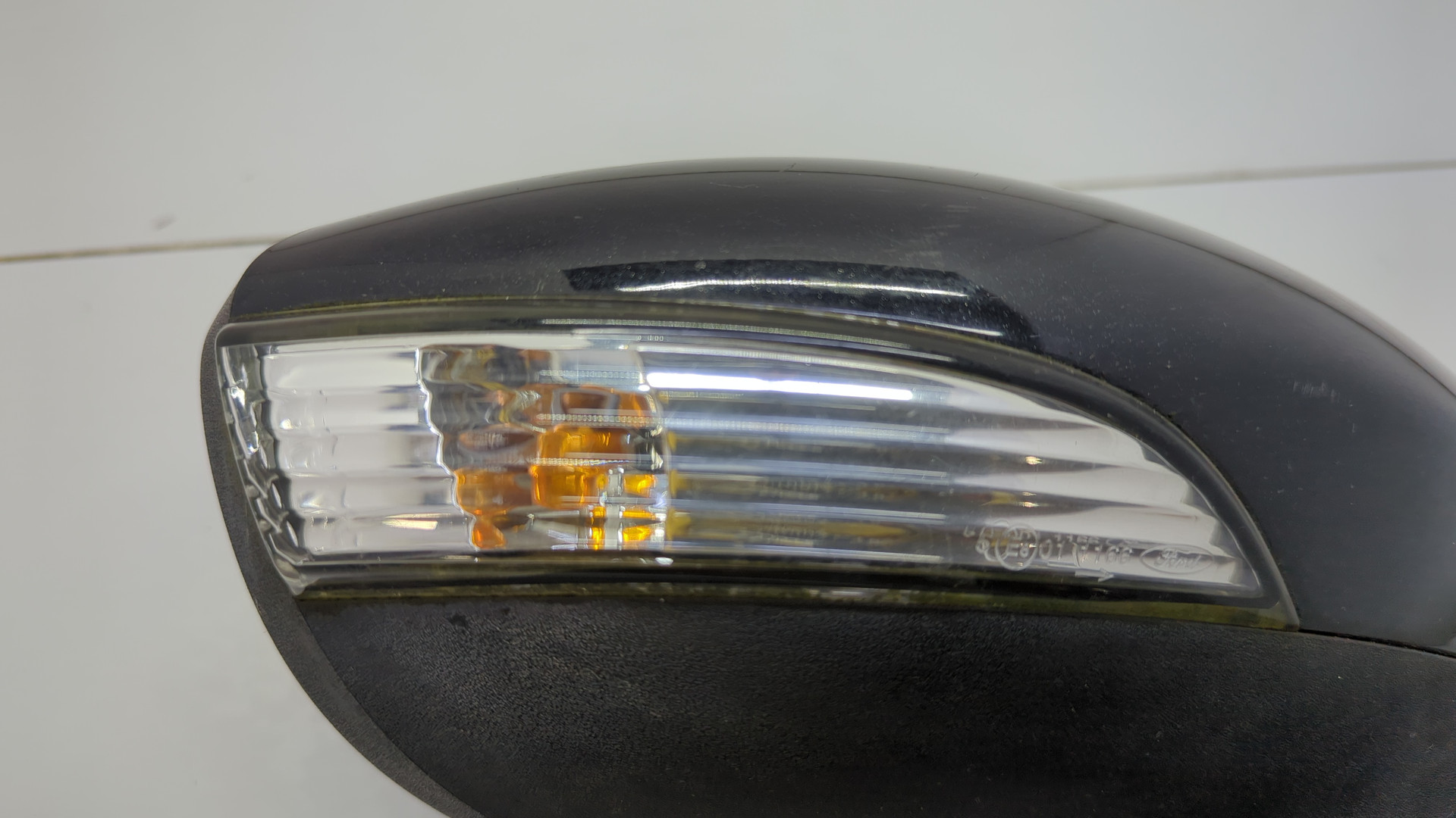 Зеркало правое электрическое