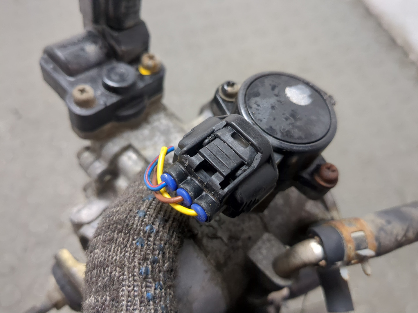 Заслонка дроссельная электрическая