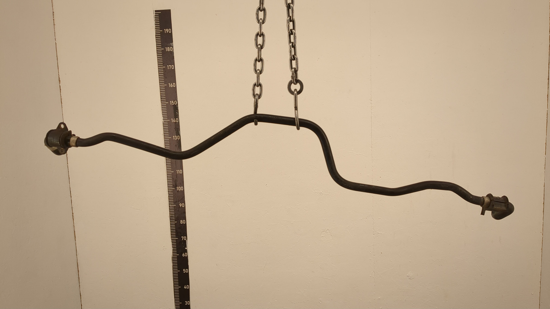 Стабилизатор задний