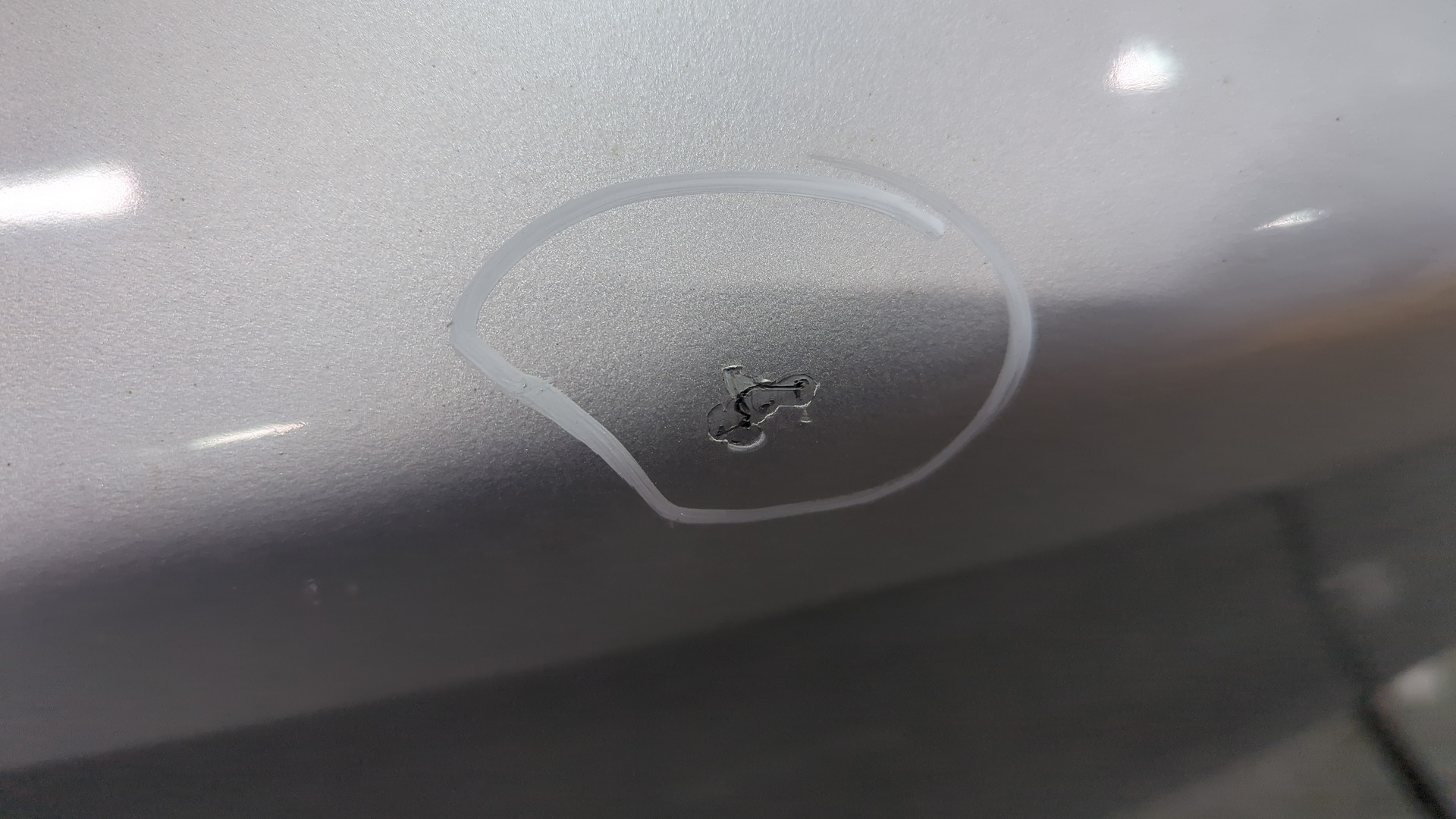 Дверь багажника