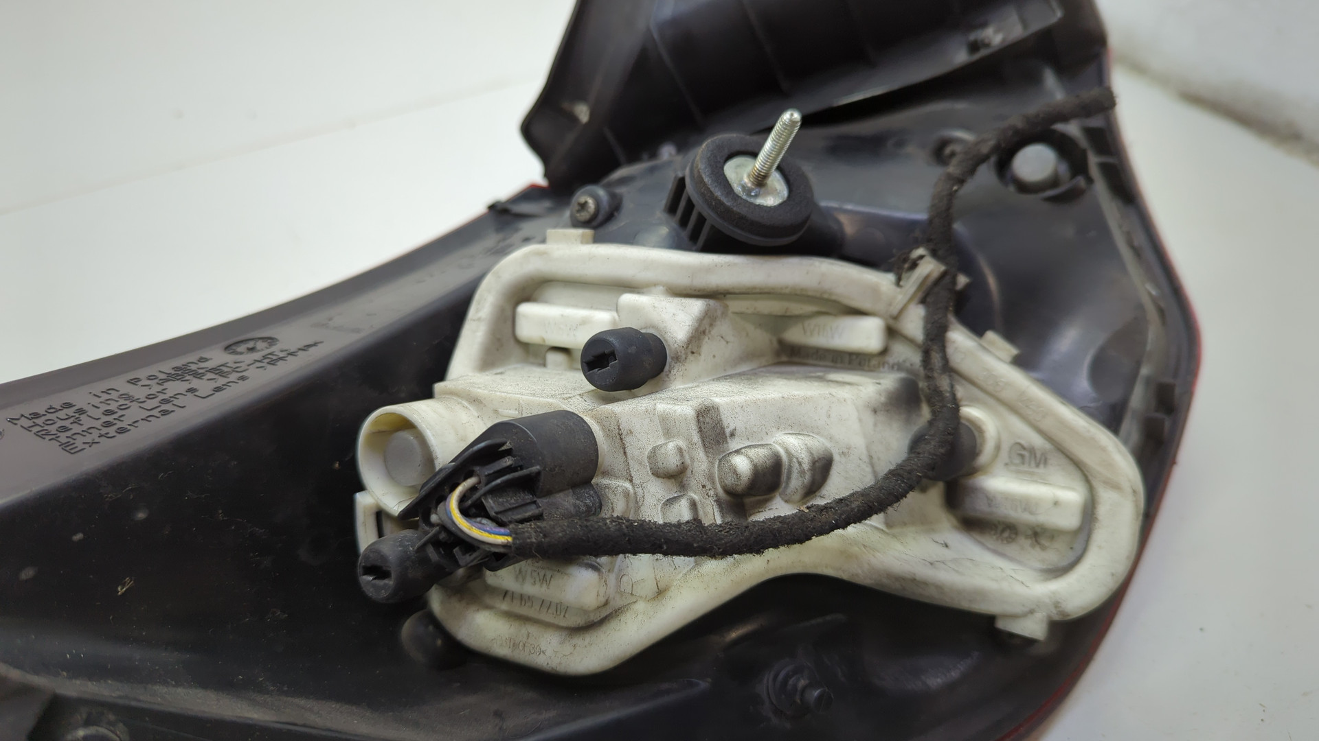 Фонарь задний правый