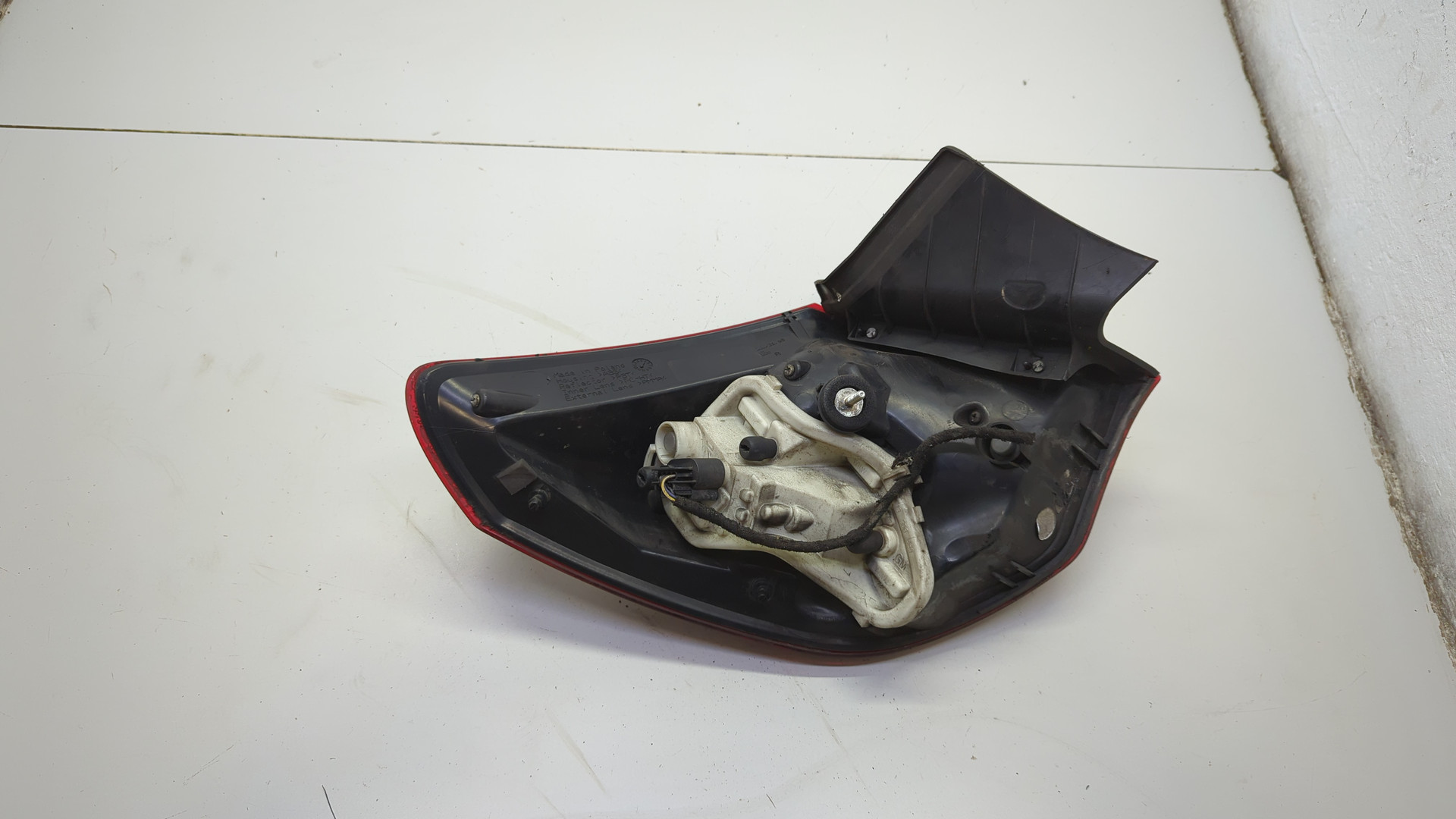 Фонарь задний правый