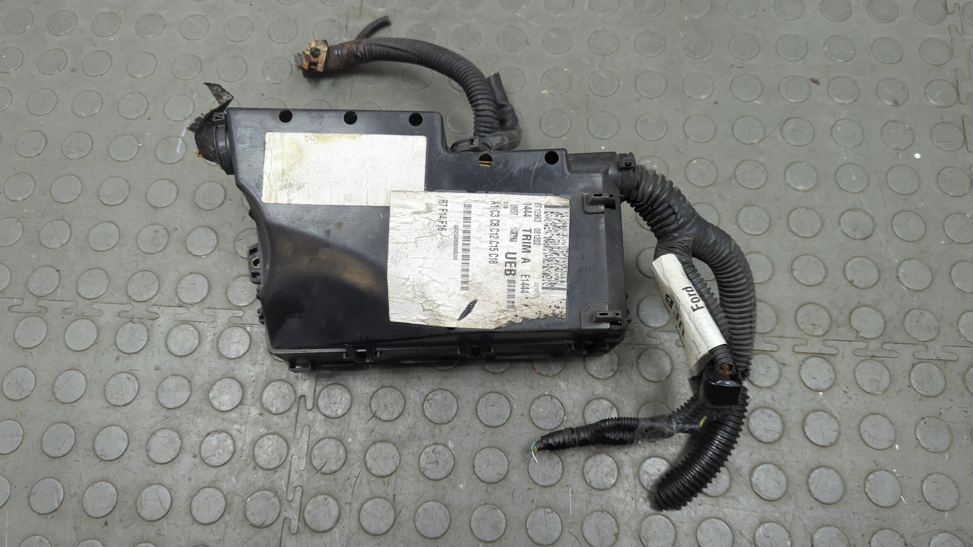 Блок предохранителей