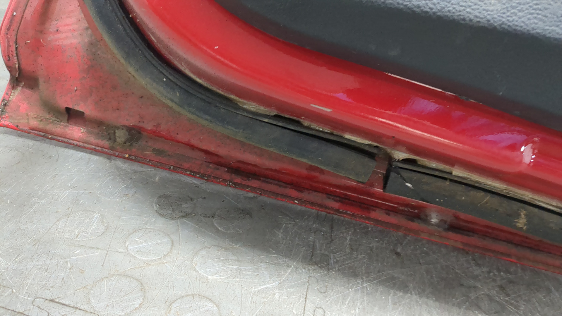 Дверь задняя правая