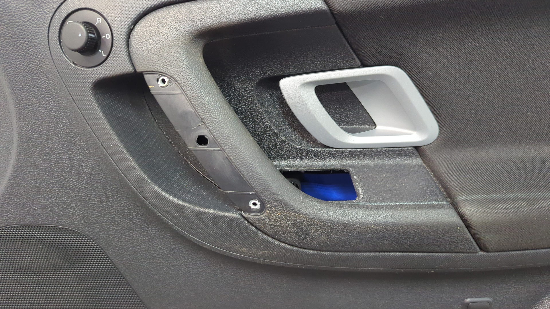 Дверь передняя правая