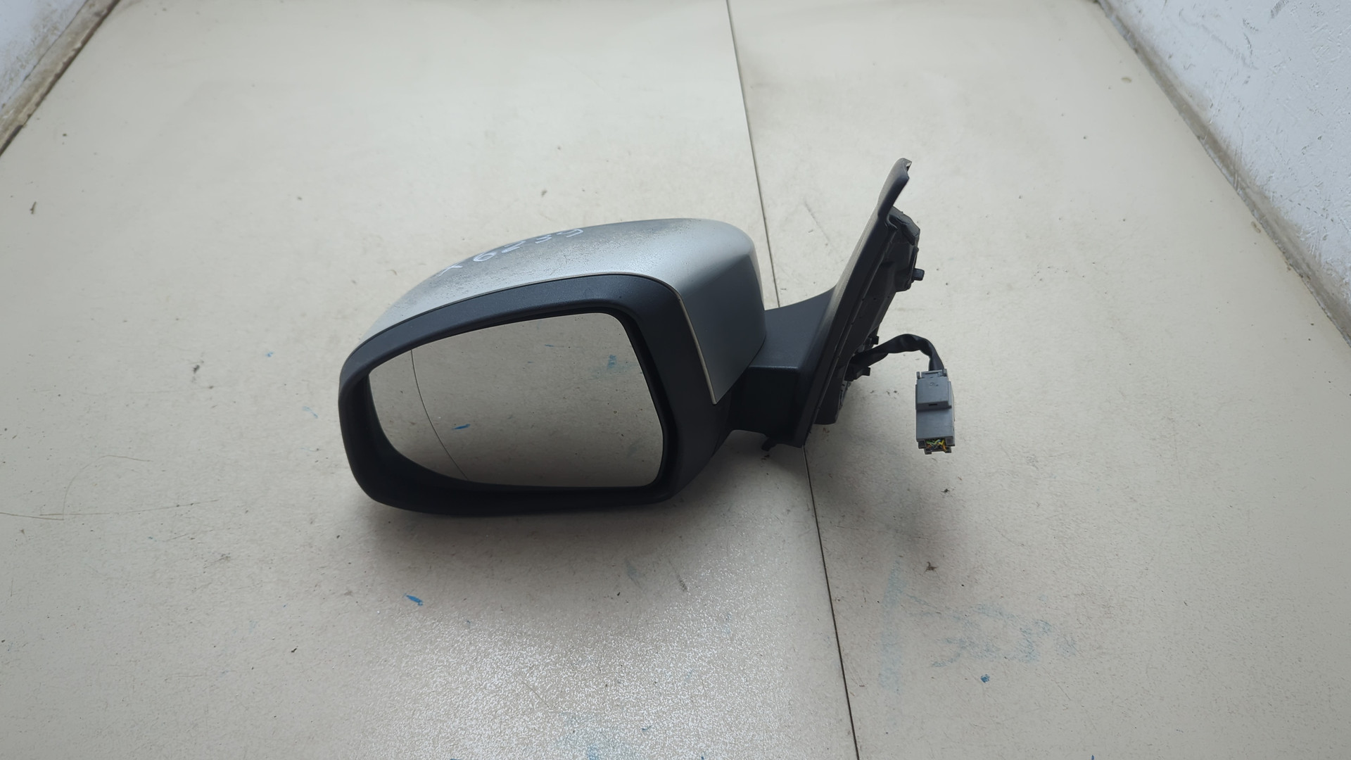 Зеркало левое электрическое