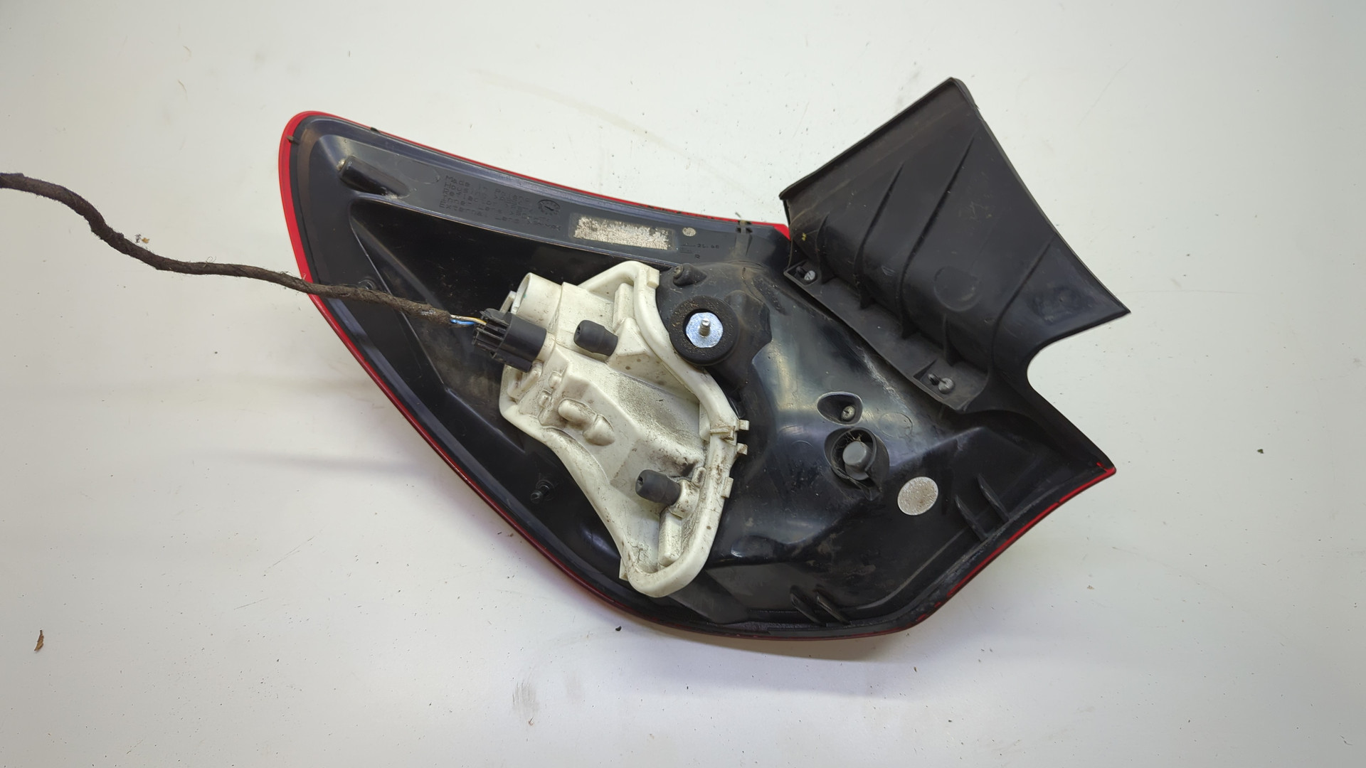 Фонарь задний правый