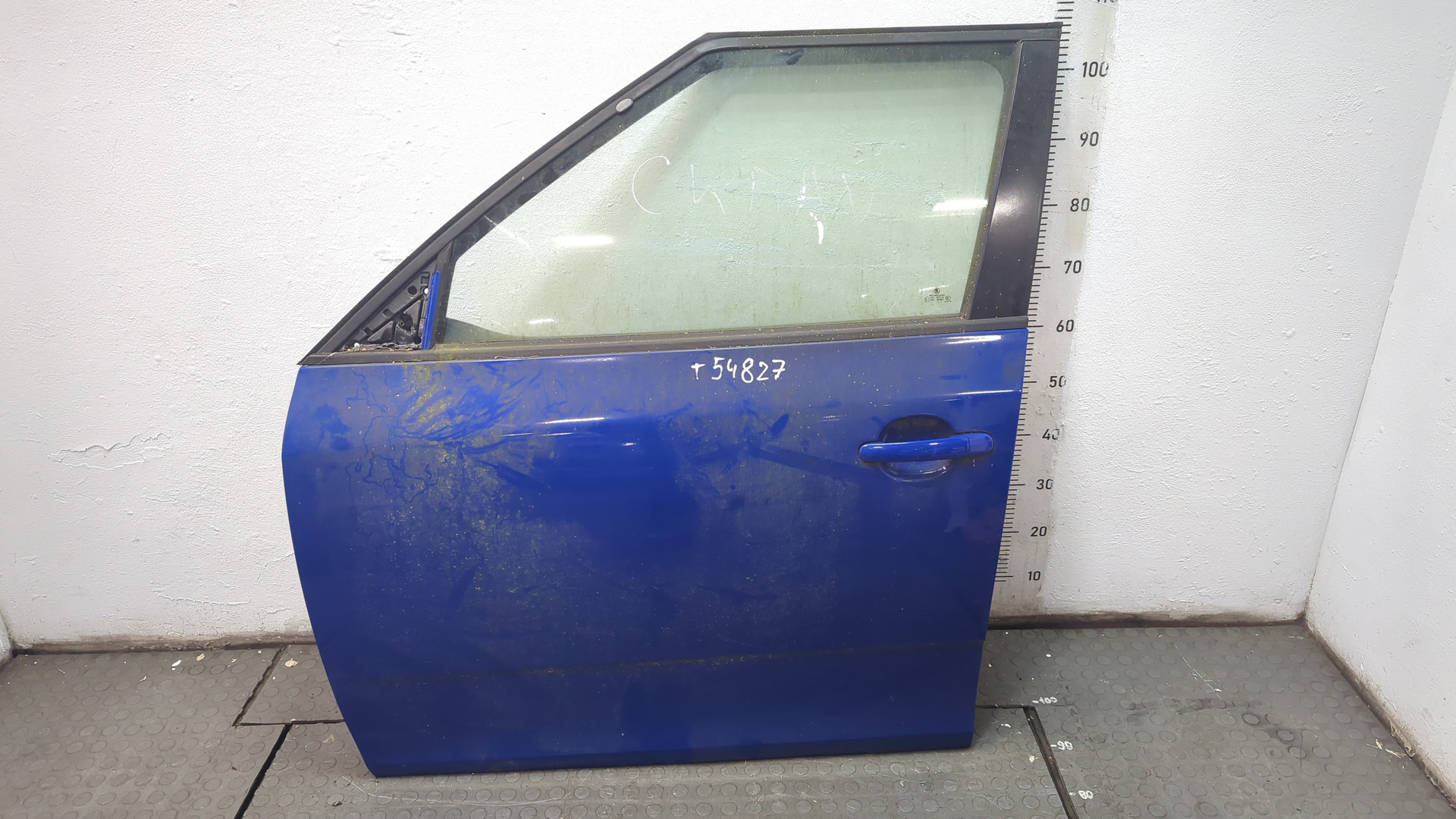 Дверь передняя левая