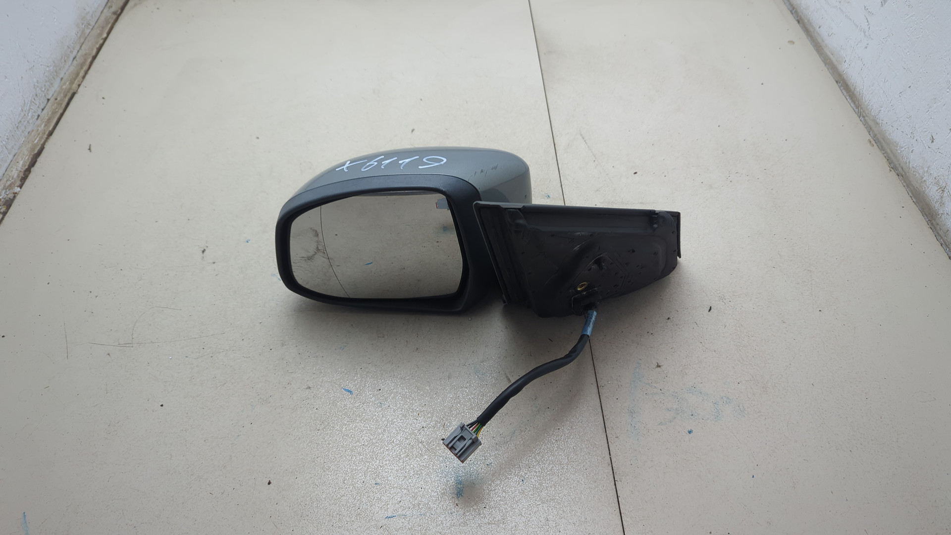 Зеркало левое электрическое