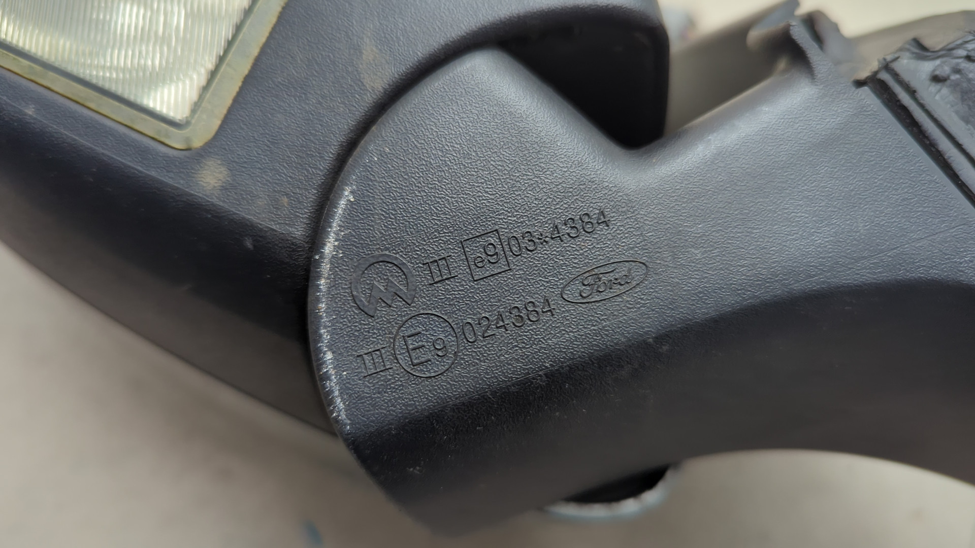 Зеркало левое электрическое