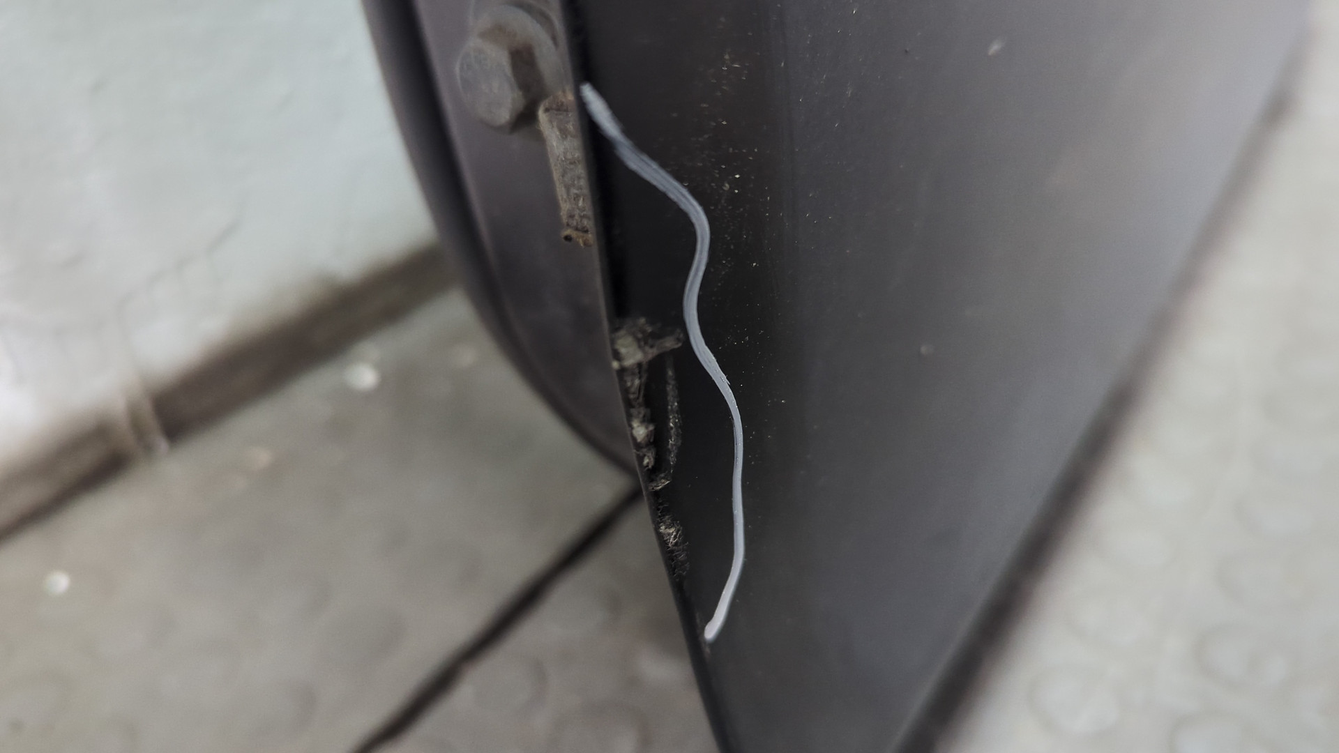 Дверь передняя левая