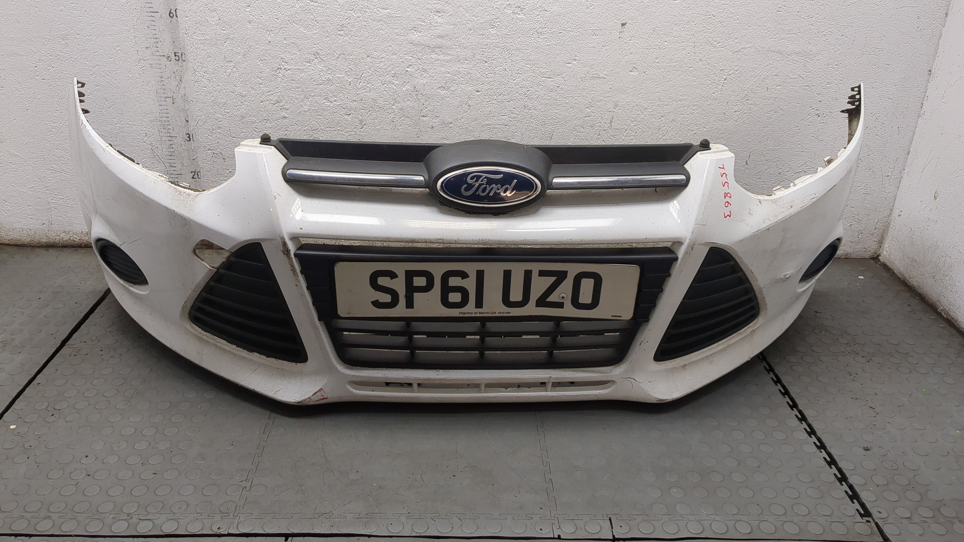 Бампер передний