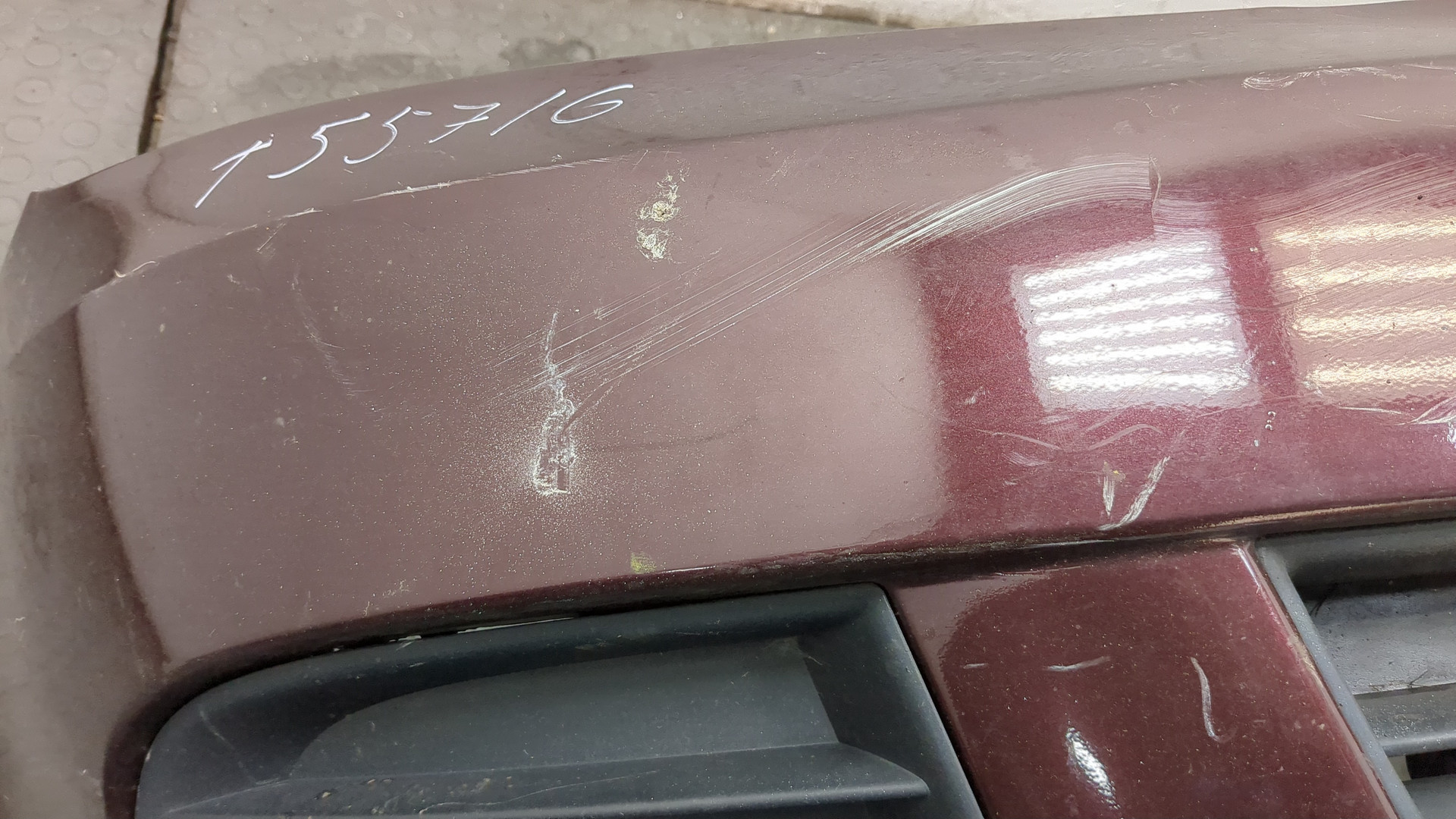 Бампер передний