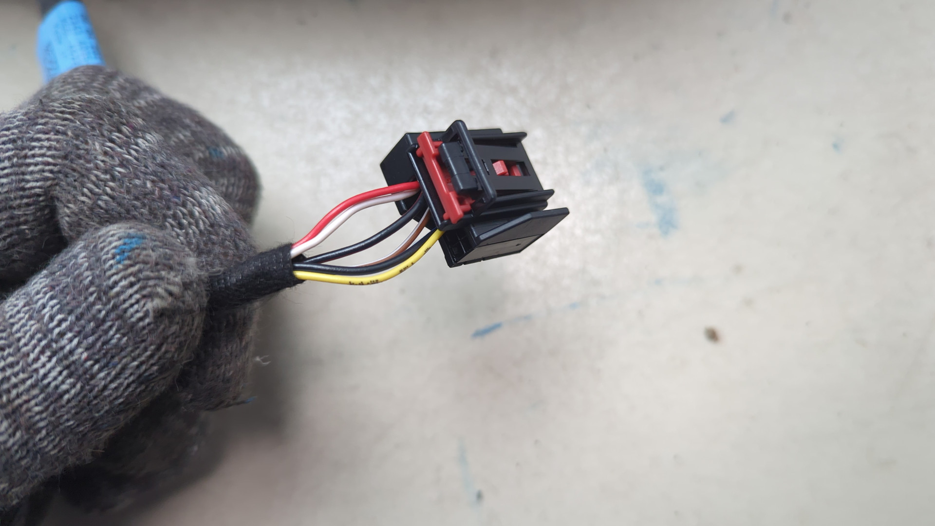 Зеркало левое электрическое