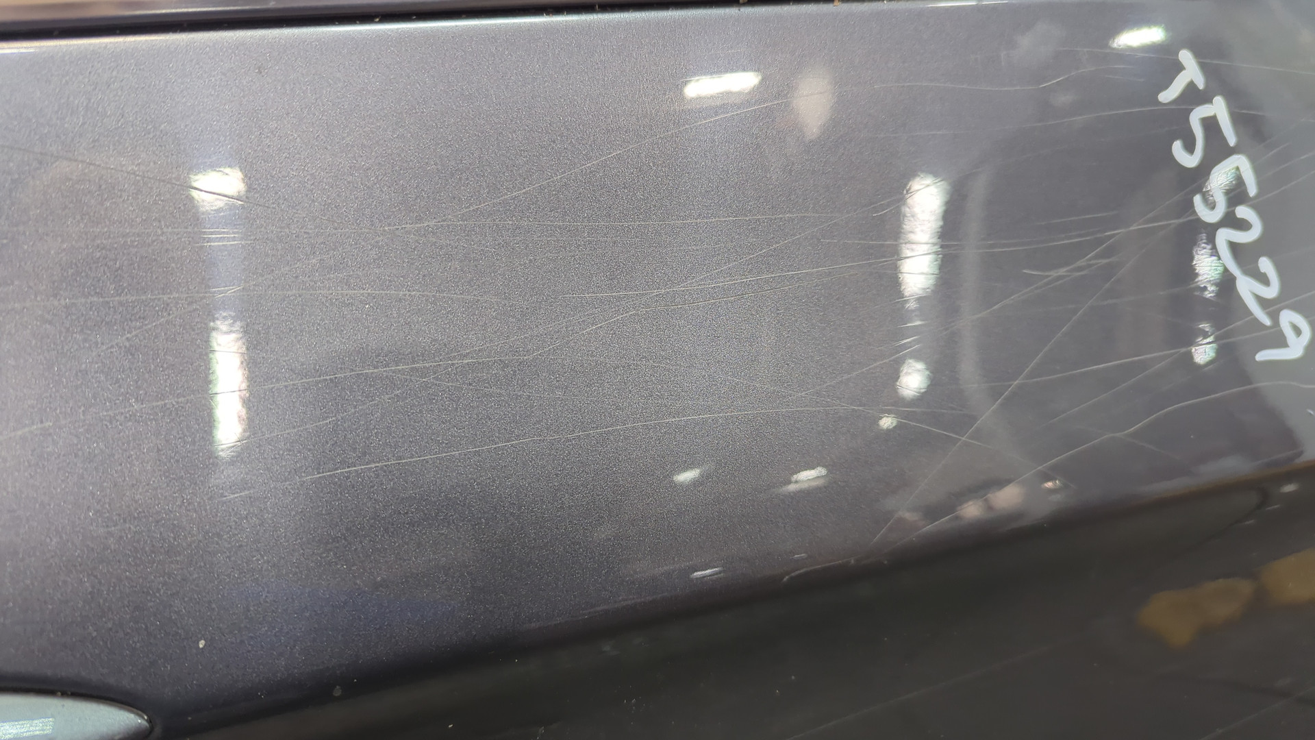 Дверь передняя правая