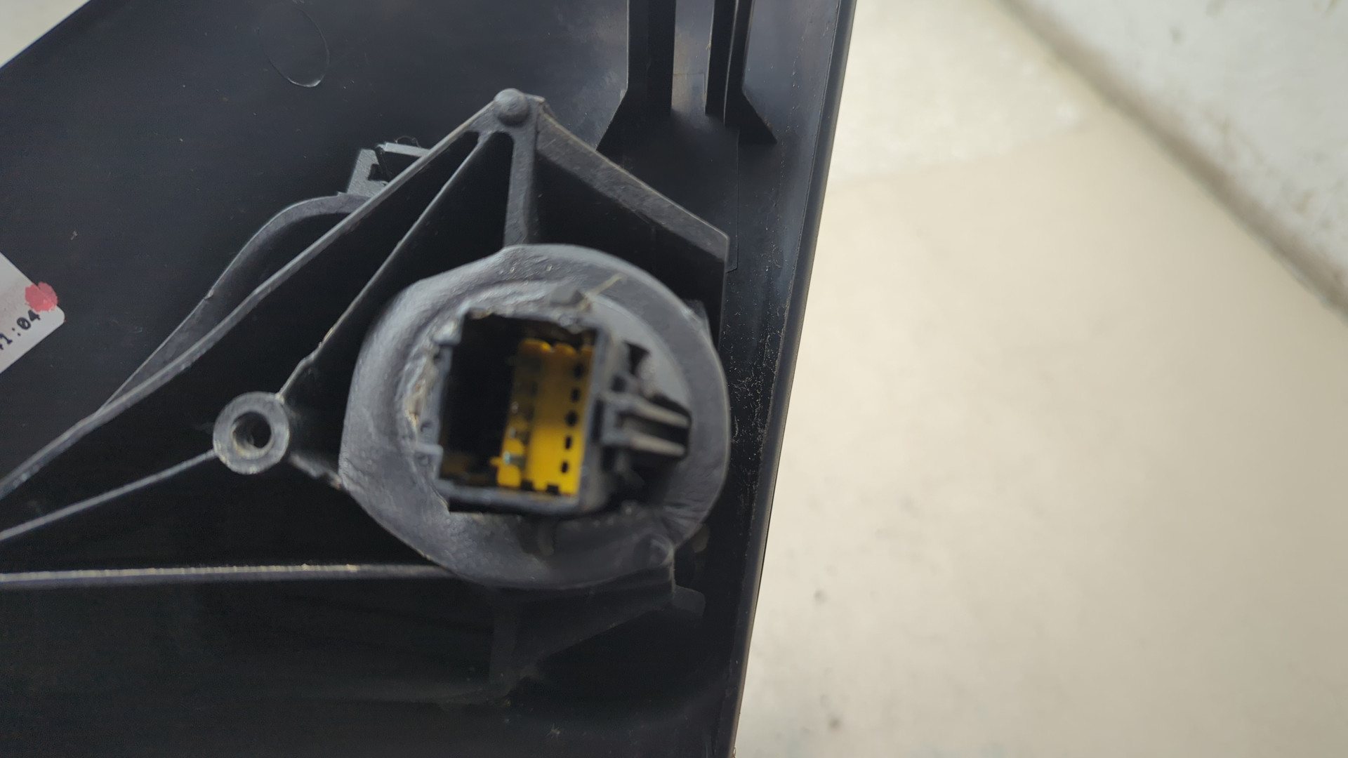 Зеркало левое электрическое