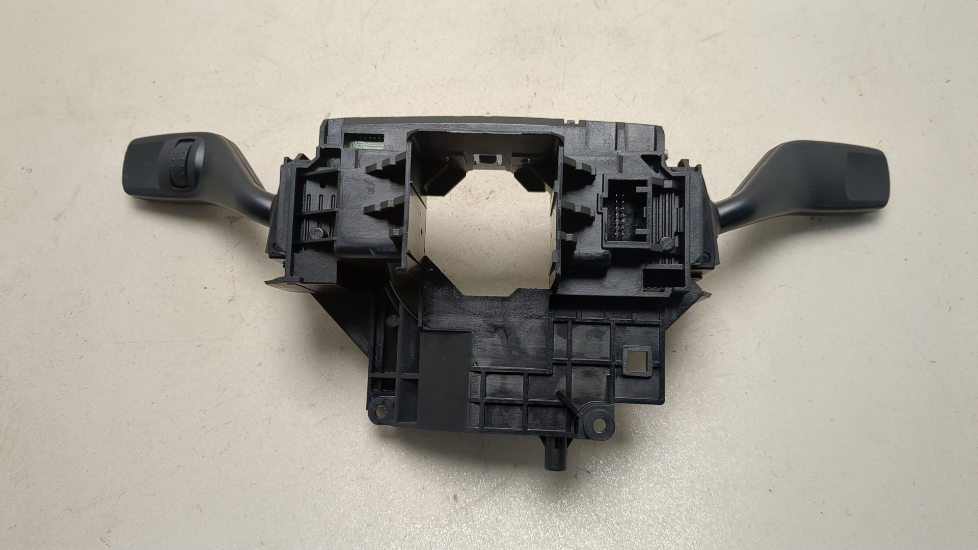 Переключатель подрулевой