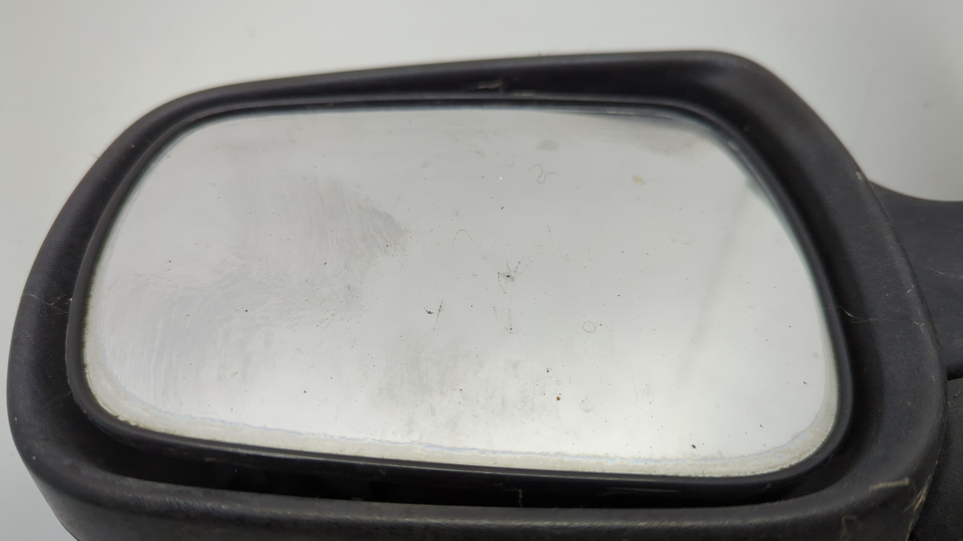 Зеркало левое электрическое