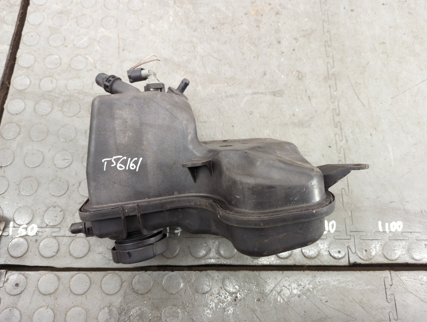 Бачок расширительный