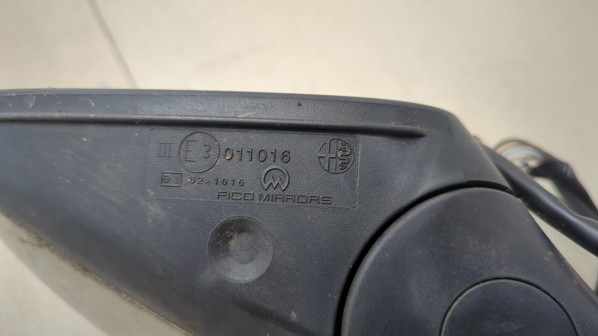 Зеркало левое электрическое