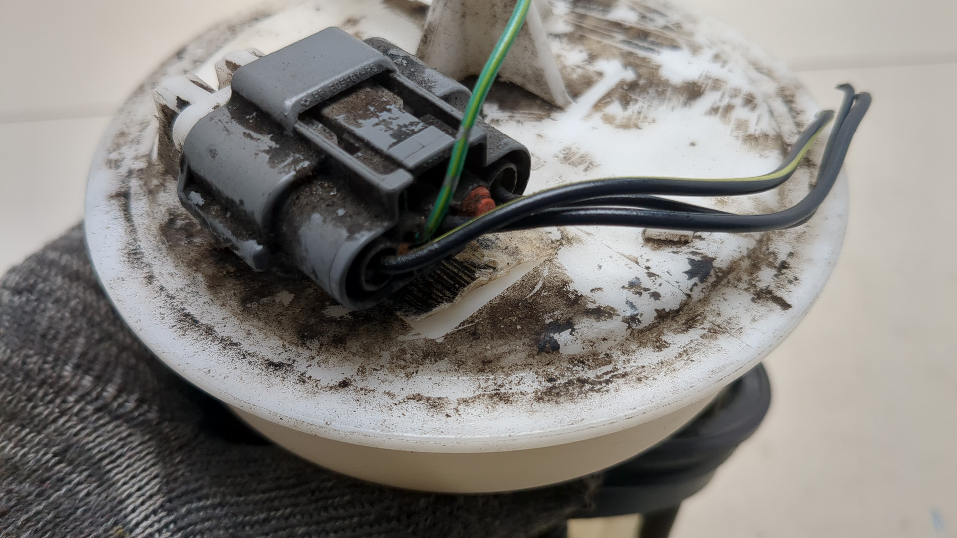 Насос топливный электрический