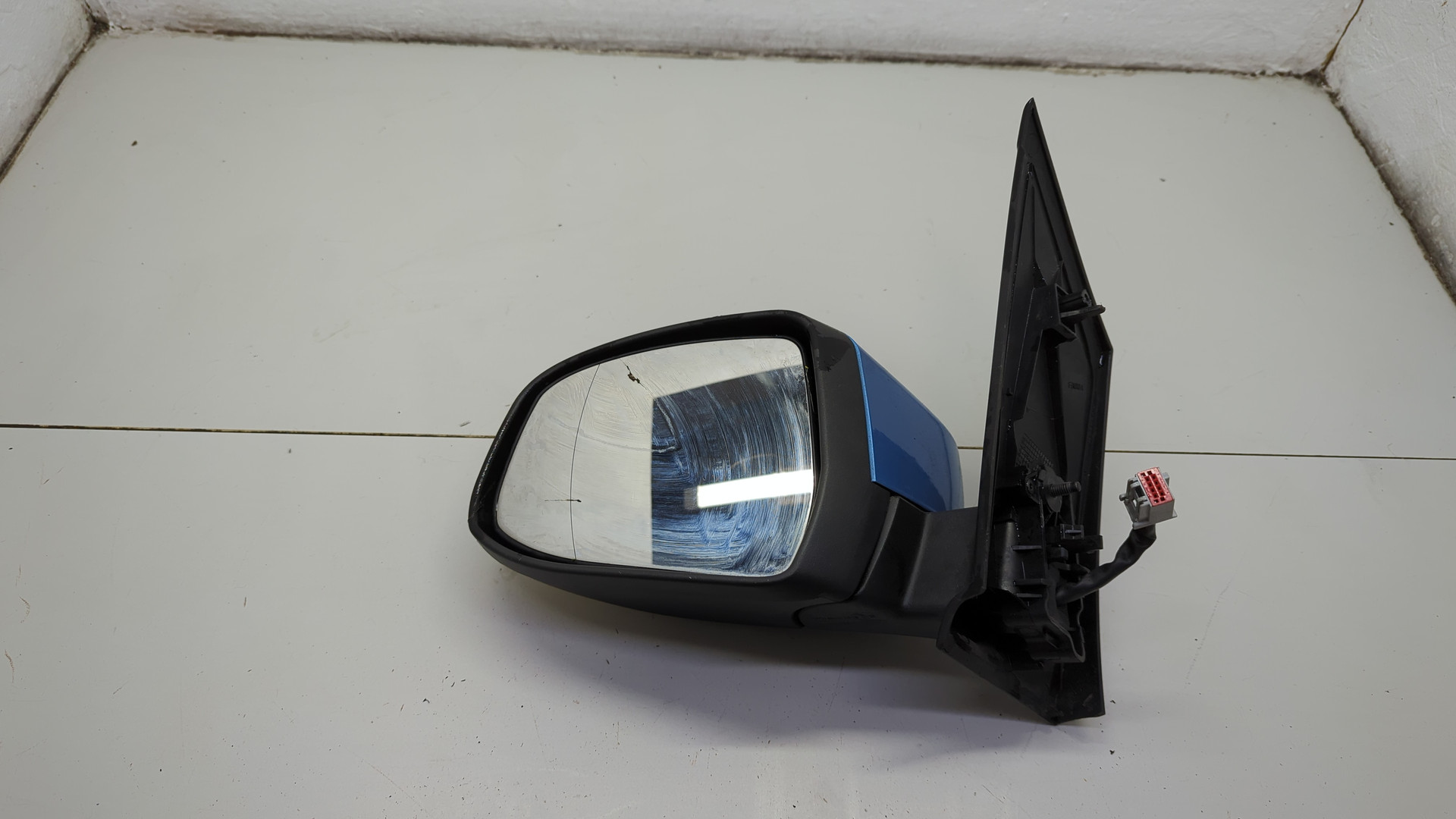 Зеркало левое электрическое