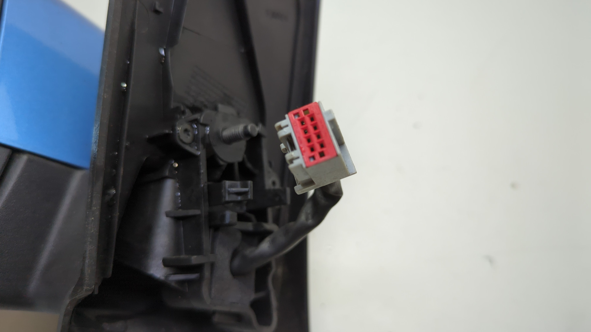 Зеркало левое электрическое