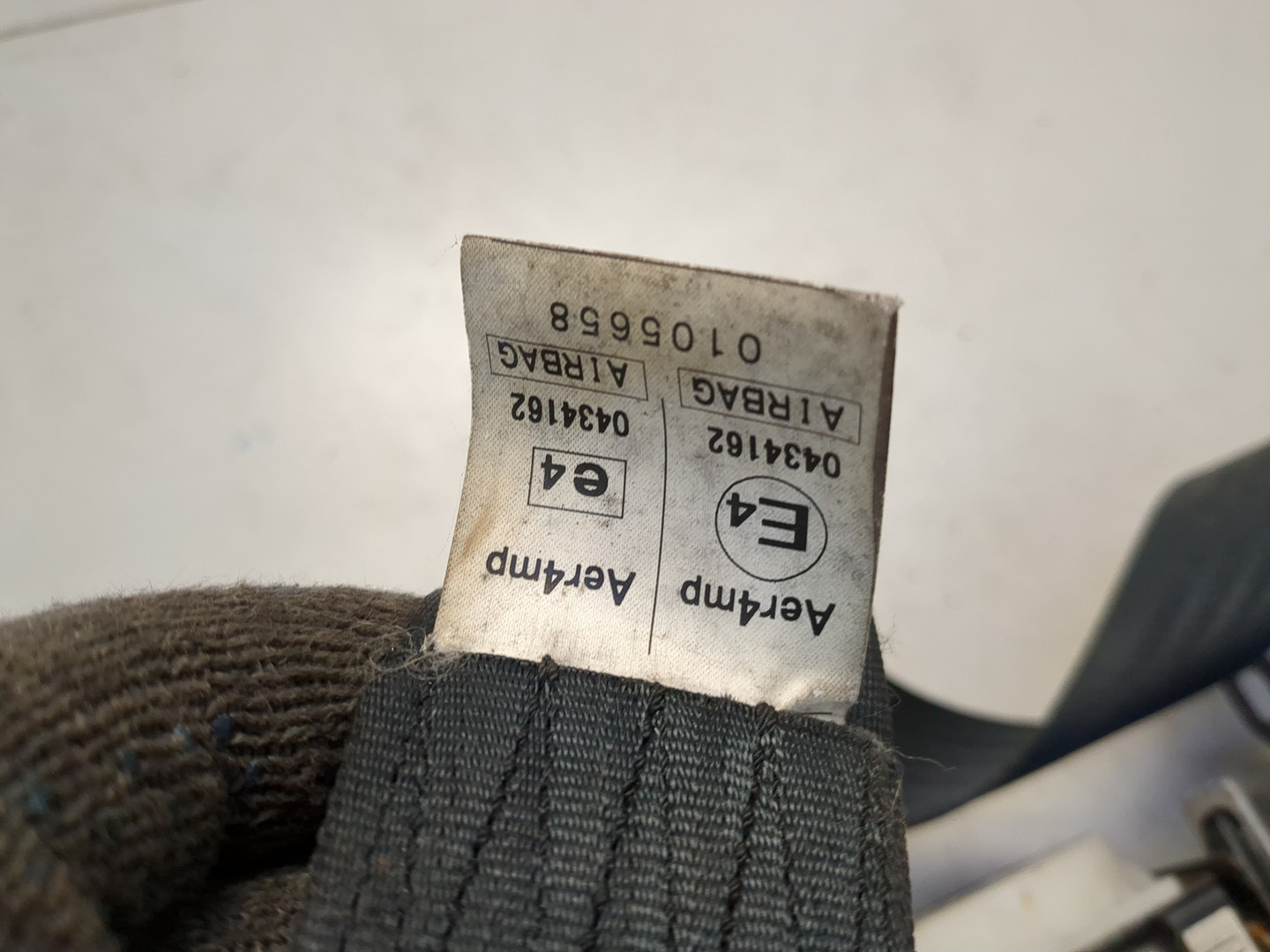 Ремень безопасности