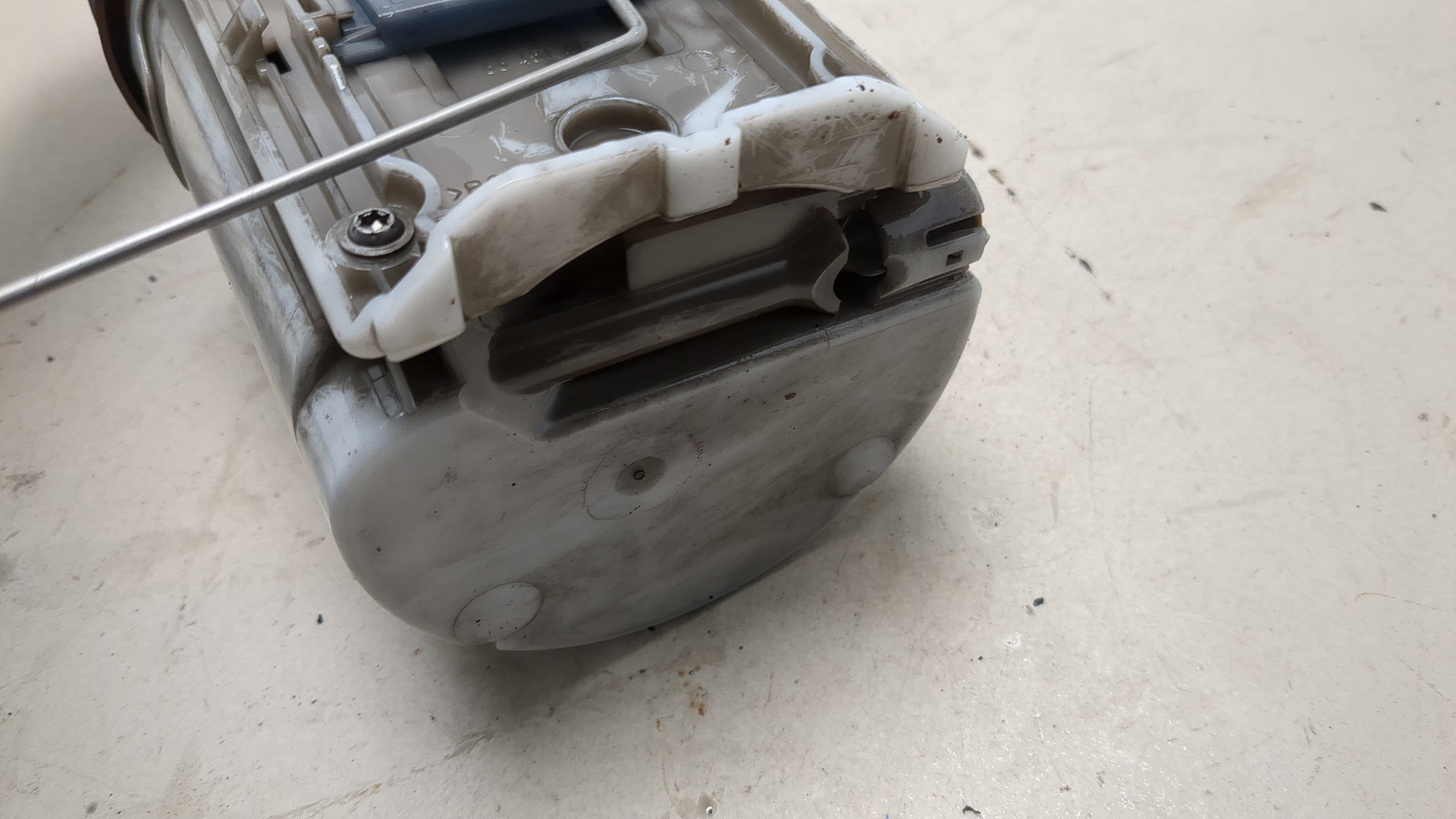 Насос топливный электрический