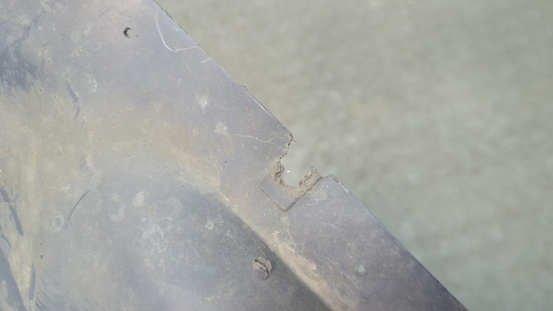 Локер передний левый