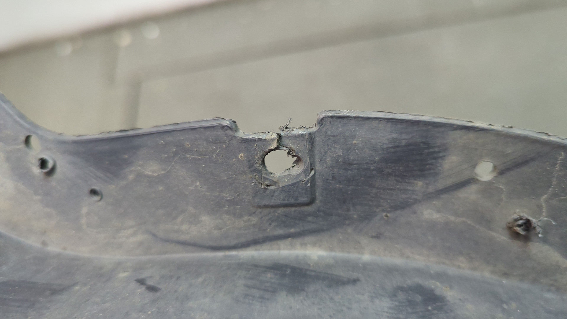 Локер передний левый