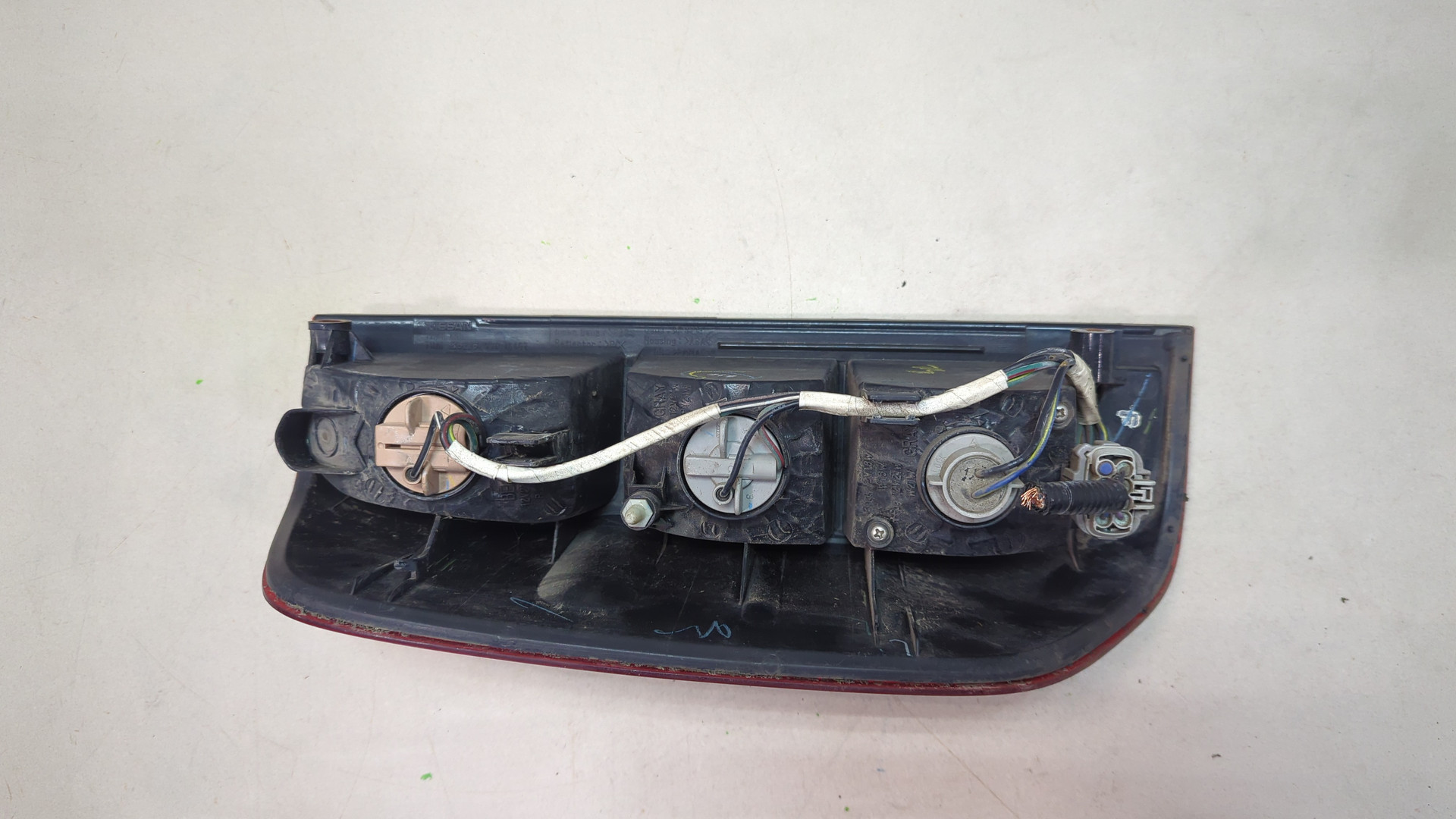 Фонарь задний правый