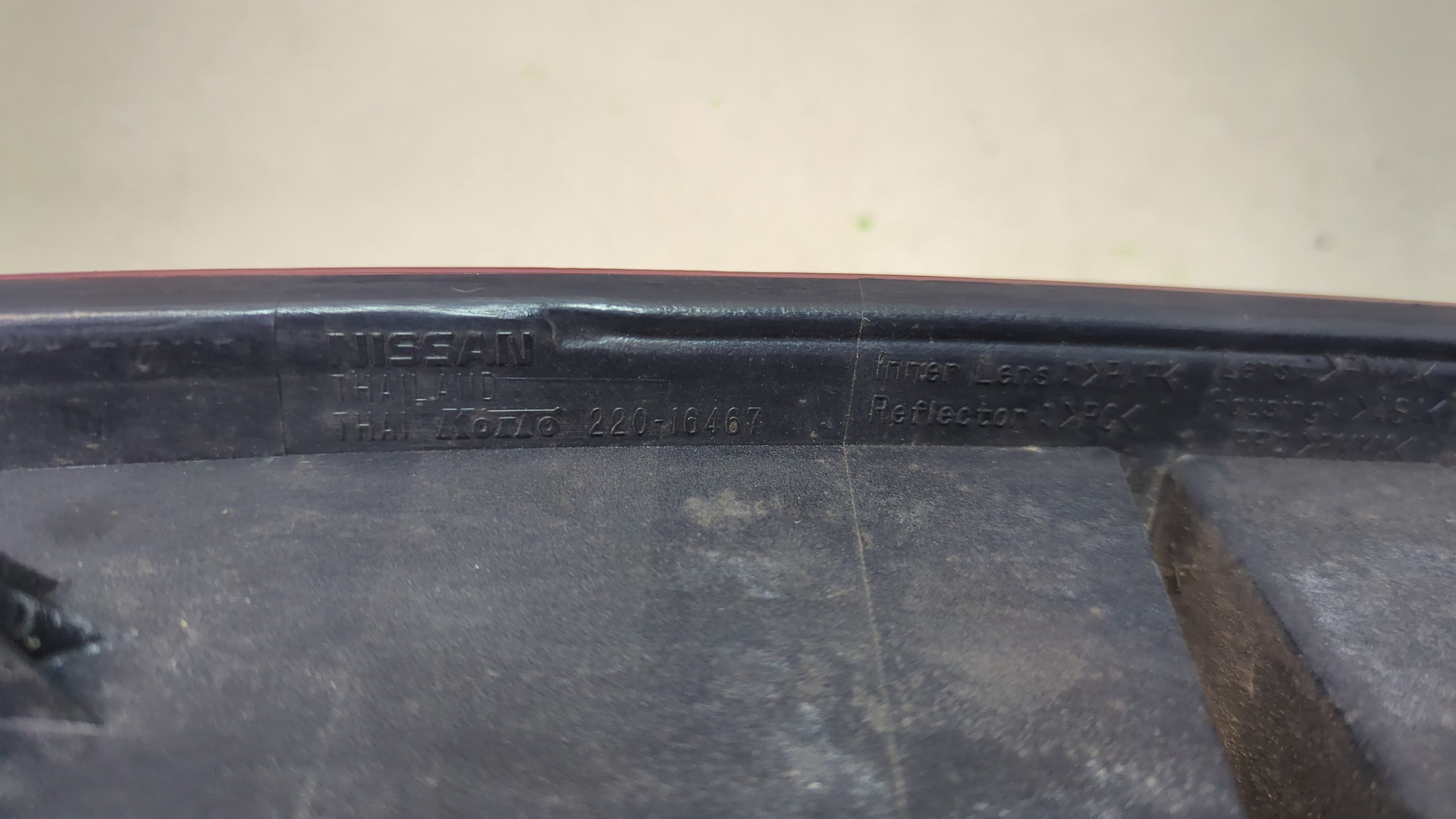 Фонарь задний правый