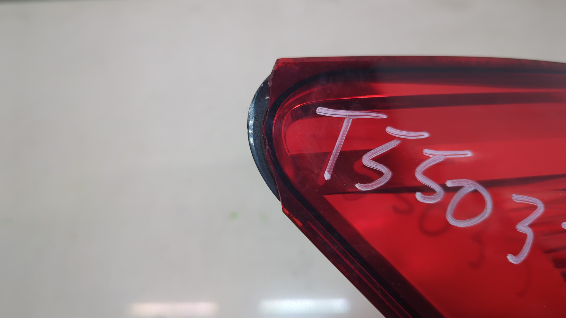 Фонарь задний левый