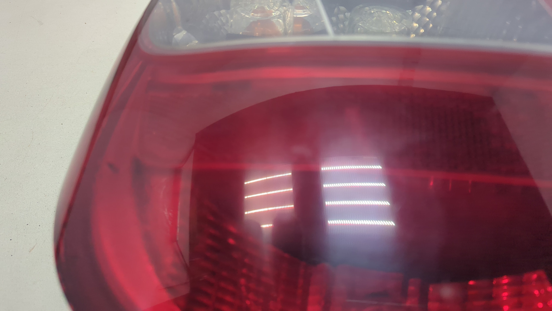 Фонарь задний левый