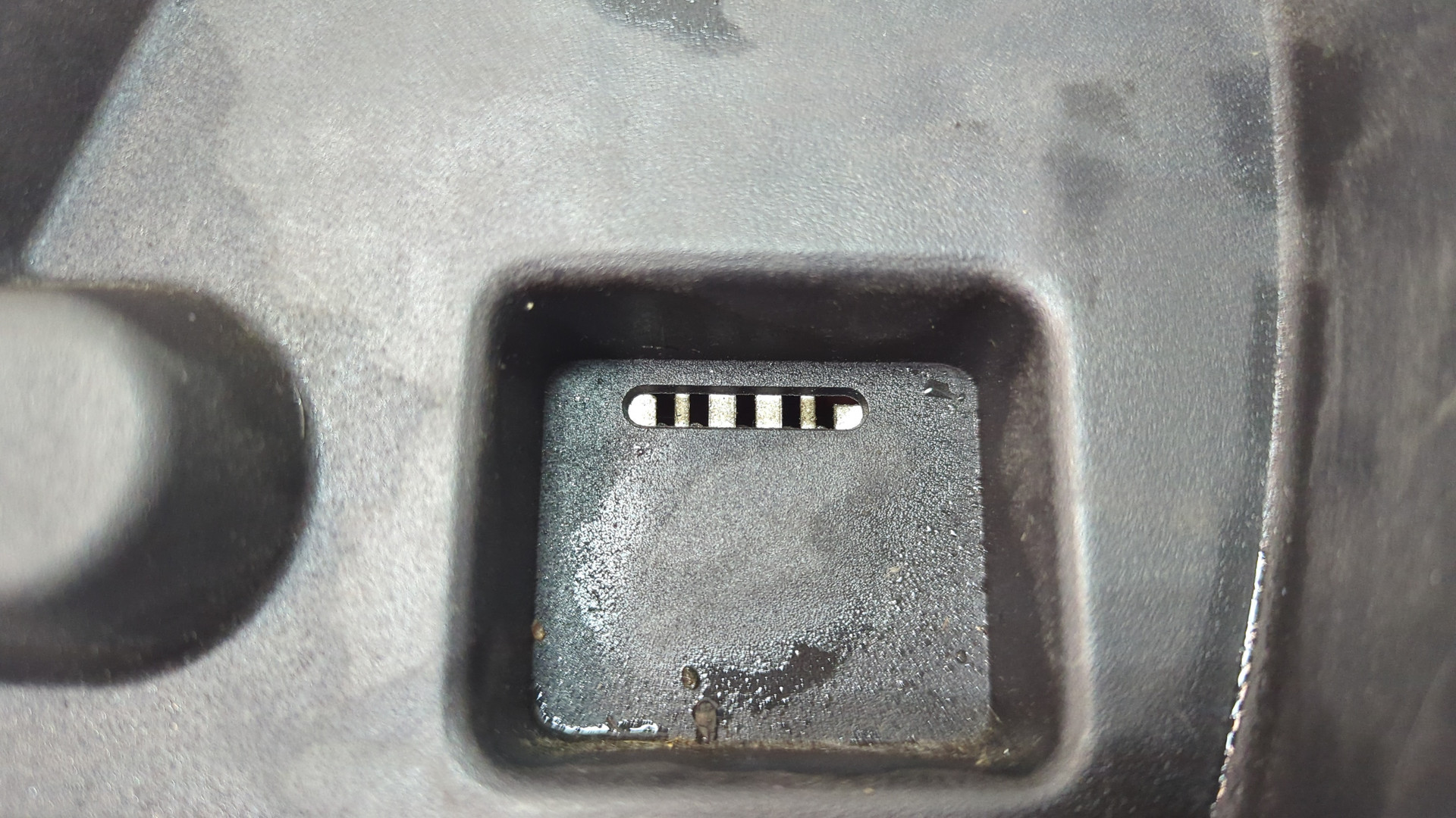 Фонарь задний левый