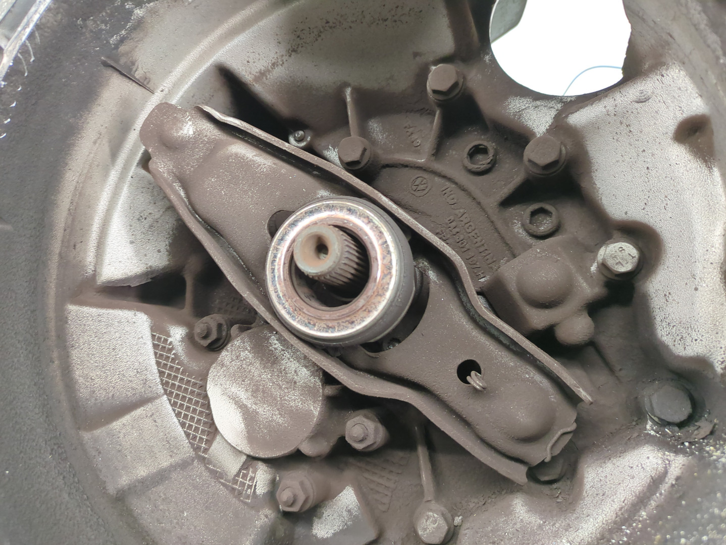 МКПП (механическая коробка переключения передач)