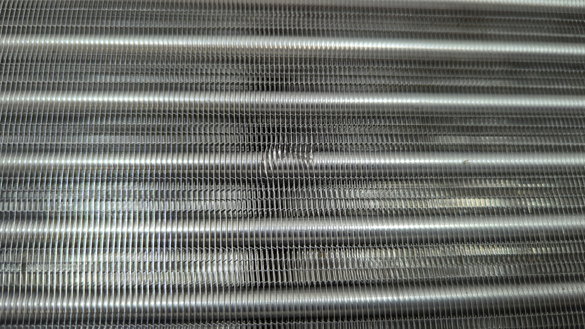 Радиатор охлаждения двигателя основной