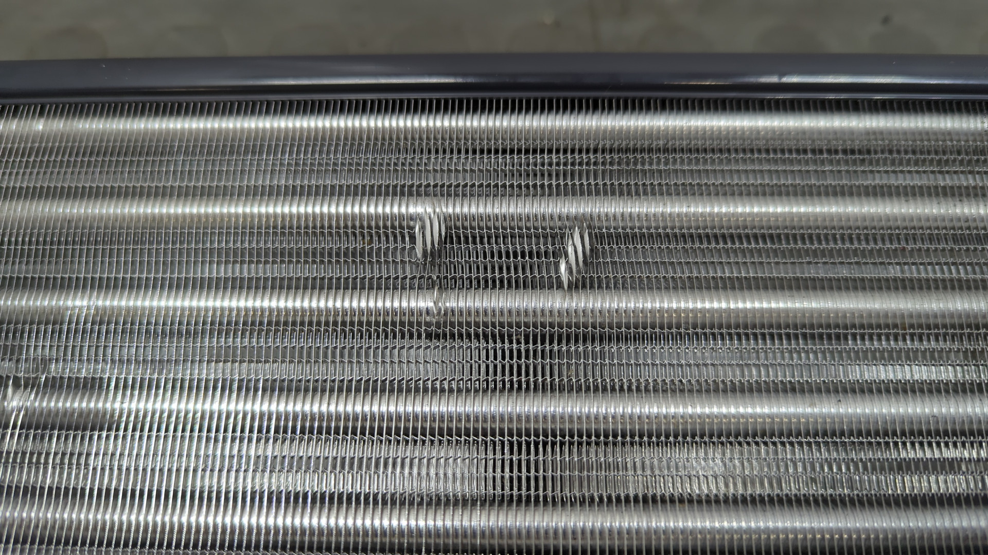 Радиатор охлаждения двигателя основной