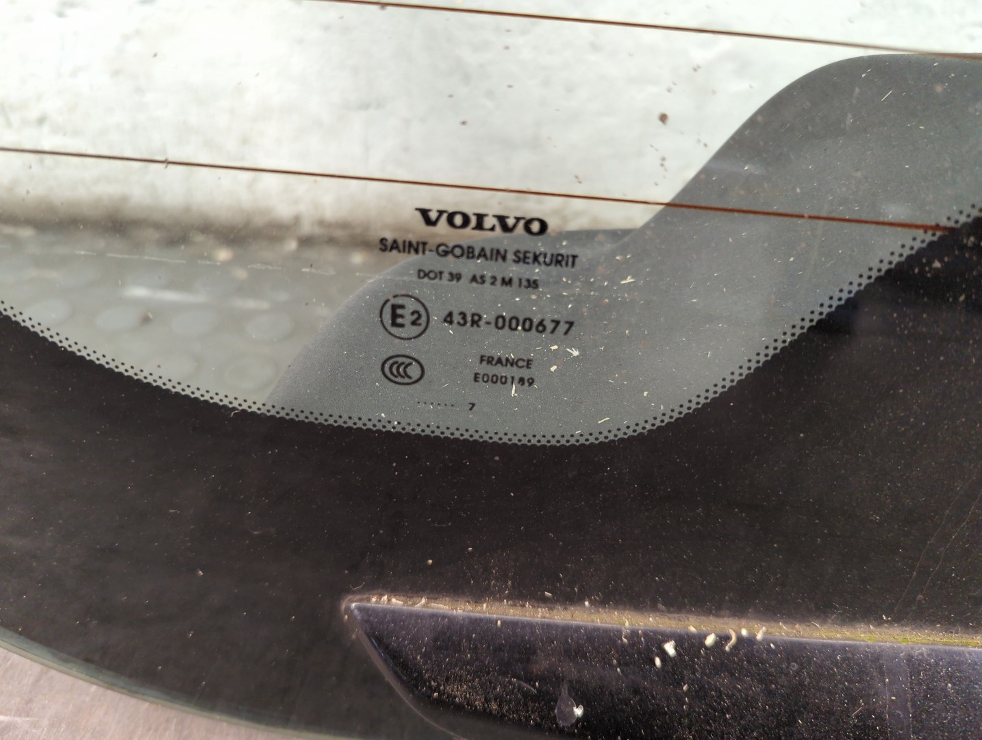 Дверь багажника