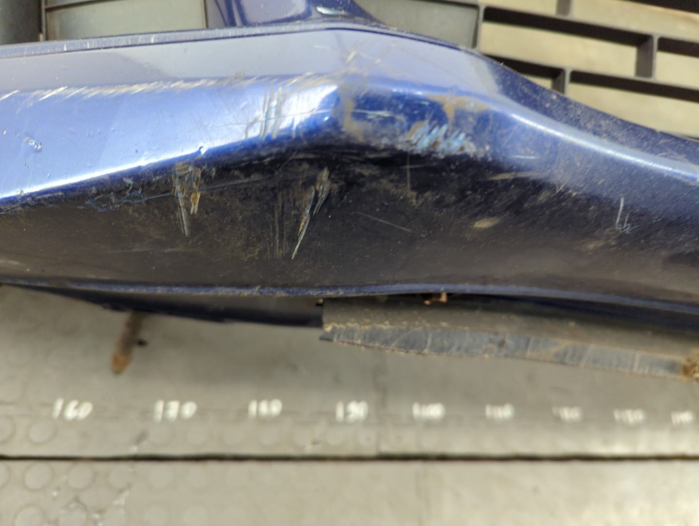 Бампер передний