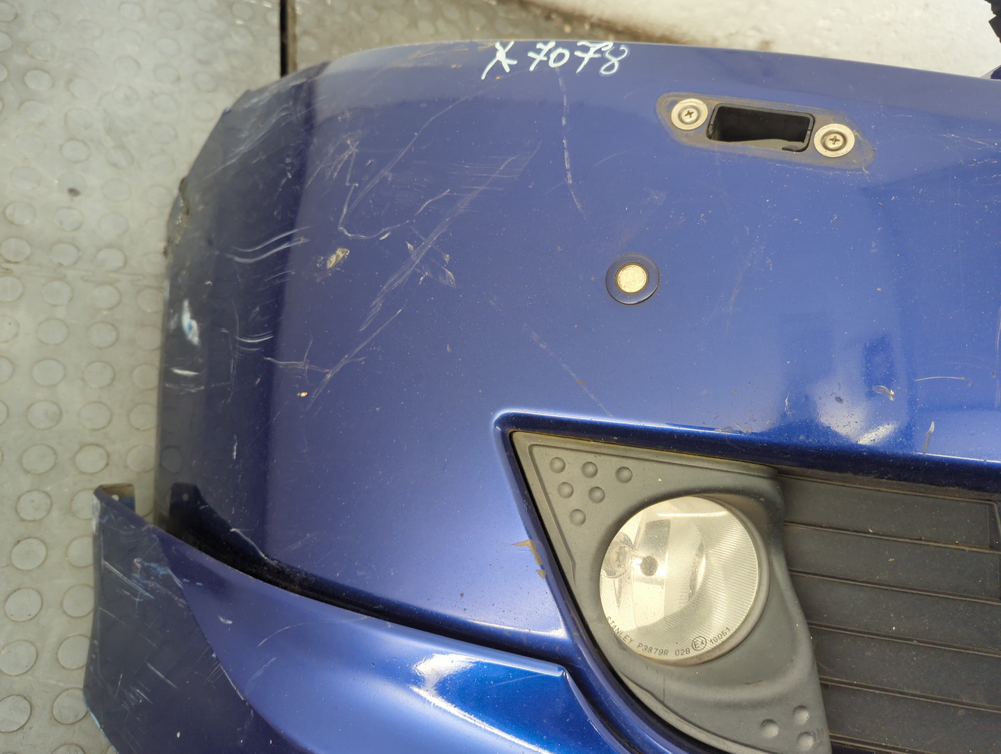 Бампер передний