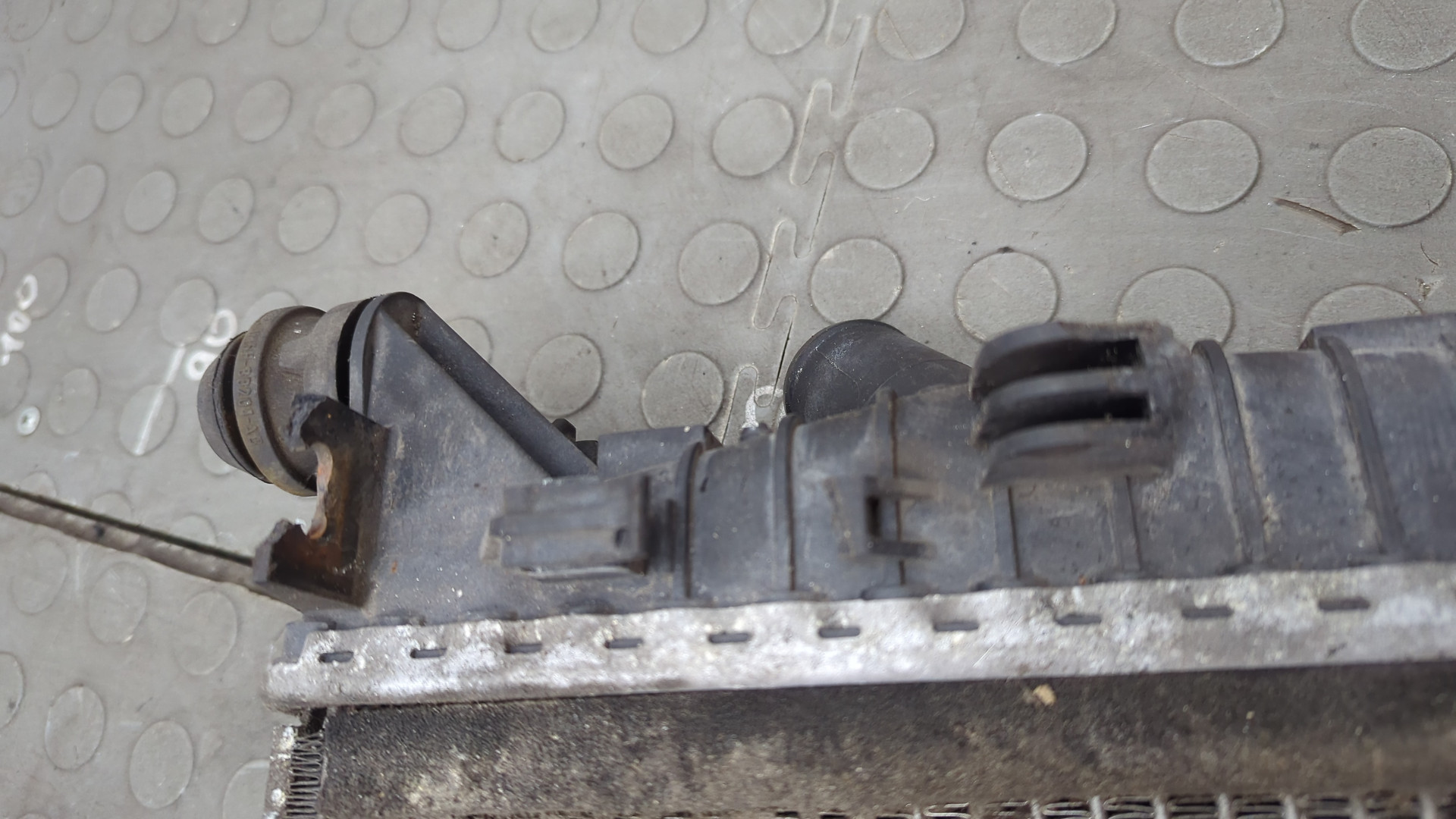 Радиатор охлаждения двигателя основной