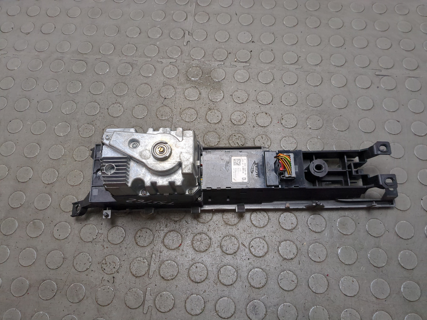 Кулиса МКПП / АКПП