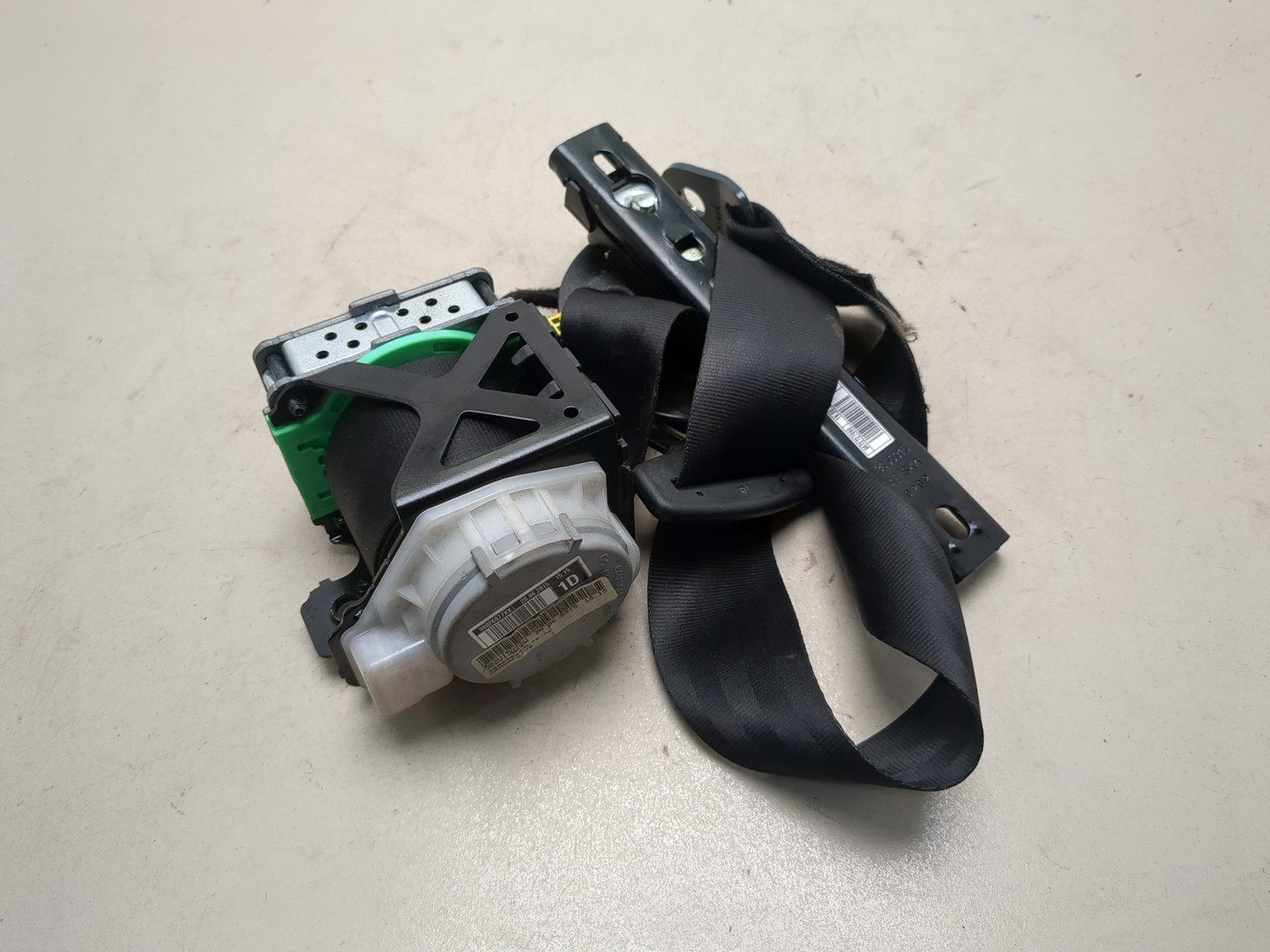 Ремень безопасности