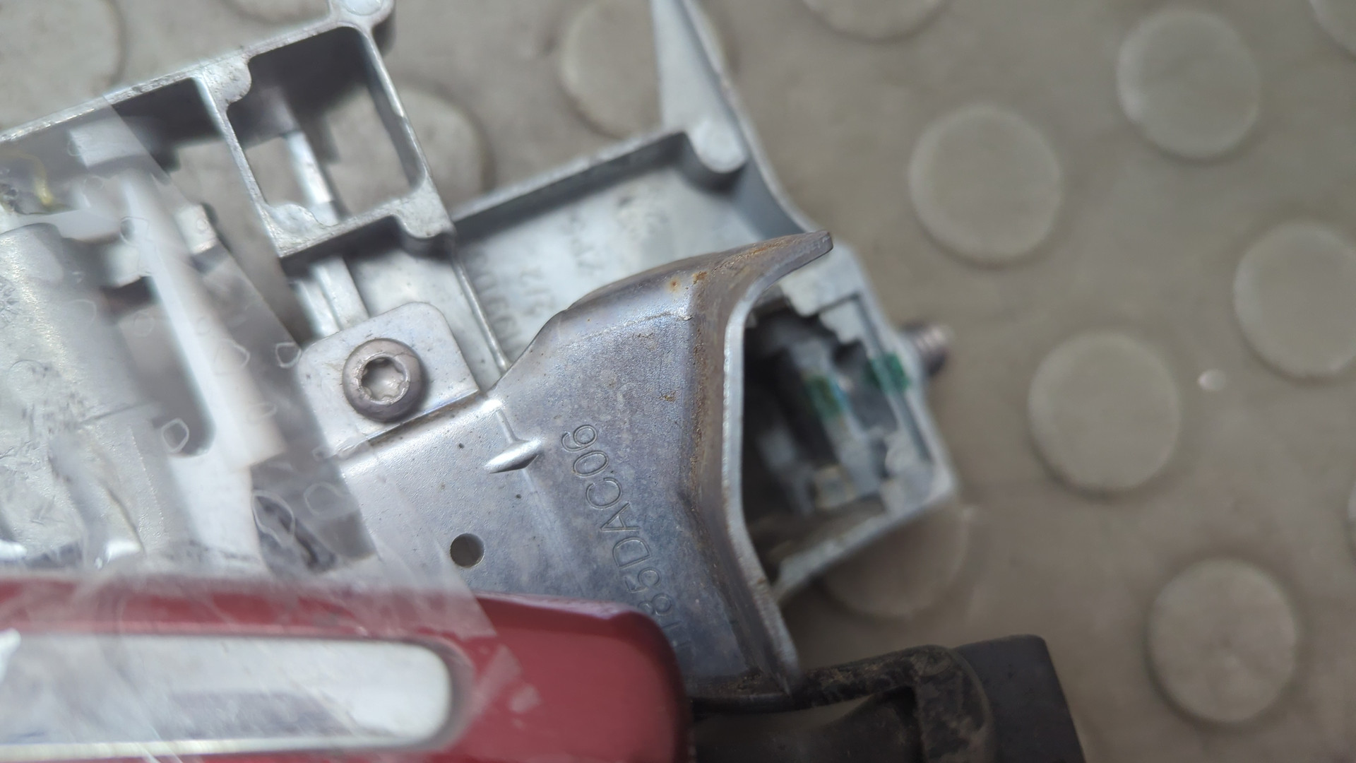 Ручка двери наружная