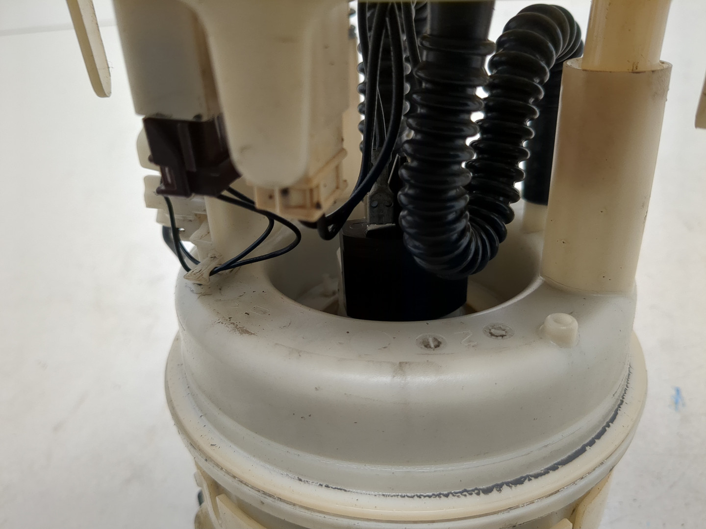 Насос топливный электрический