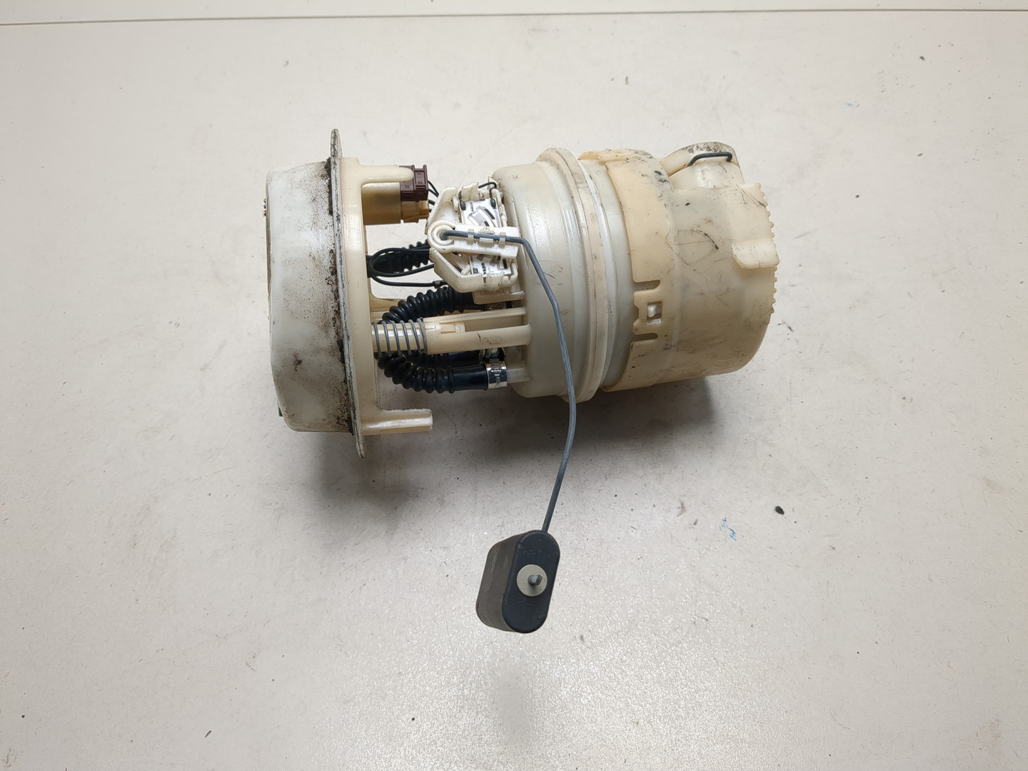 Насос топливный электрический