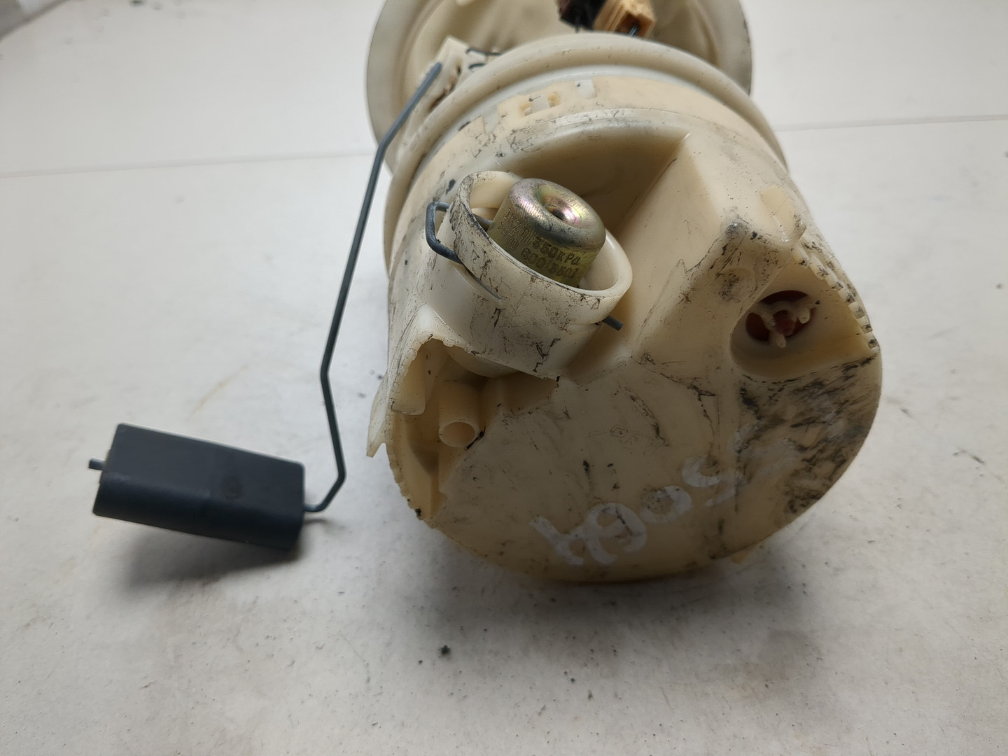 Насос топливный электрический